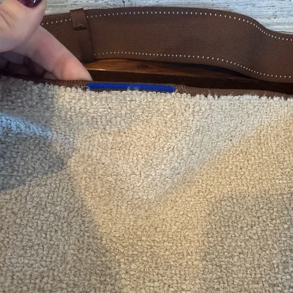 Rothy's Limited Edition Honeybun Boucle Bucket Bag!!! - Picture 4 of 9